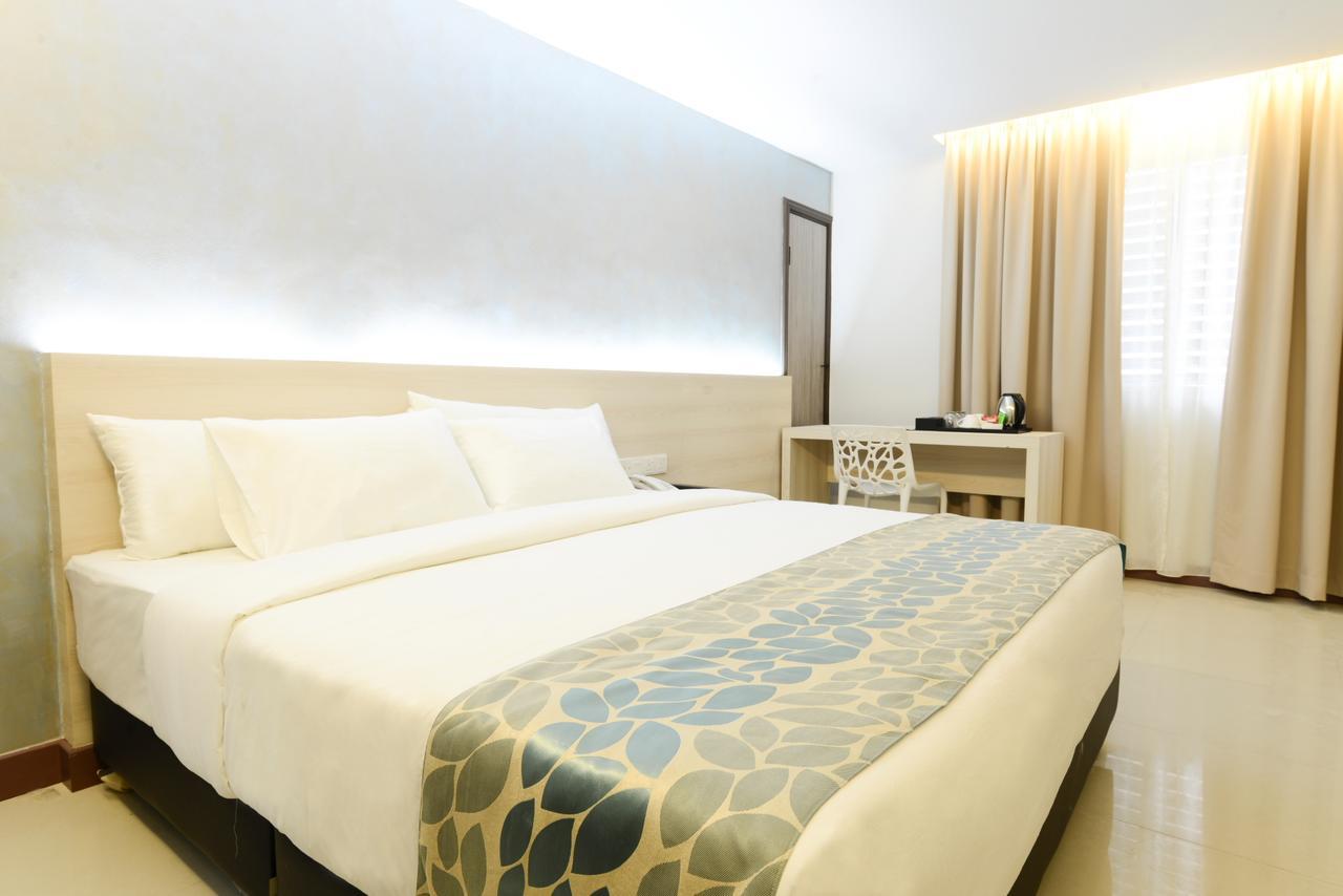Samudra Hotel Kuching Exterior foto